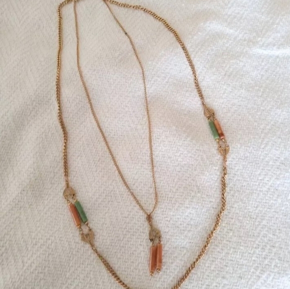 Vintage Emmons Double Strand Necklace with Green and Orange Lucite Beads 1960's - Picture 3 of 5